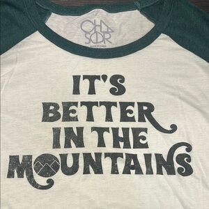 Chaser‎ Women’s White & Green LS It’s Better in the Mountains Baseball Tee Large